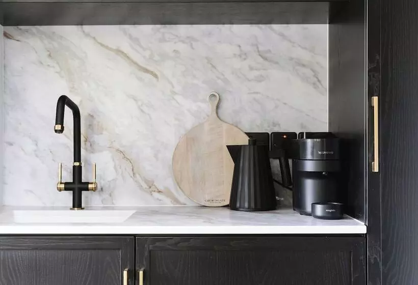 پانسیون The Cliffe At The Quay