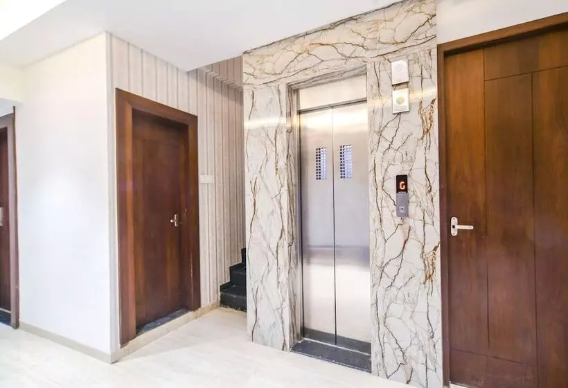 Fabhotel Awadhvue