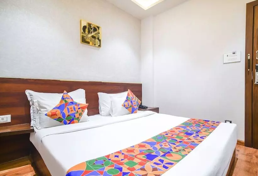 Fabhotel Awadhvue