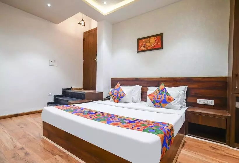 Fabhotel Awadhvue