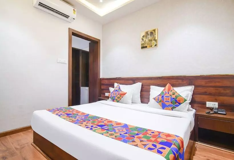 Fabhotel Awadhvue