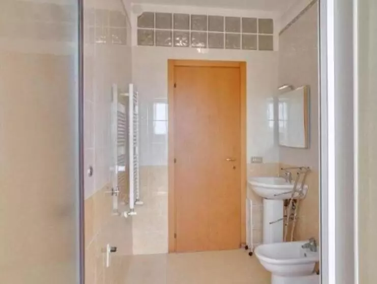 Majatalo L’orchidea Rooms, Cucina E Bagno In Comune