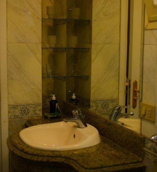 هاستل Hoppa Guest House