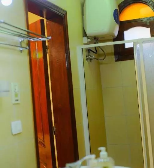 هاستل Hoppa Guest House