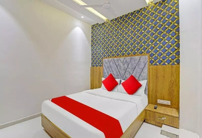 Hotelli Planet Villa