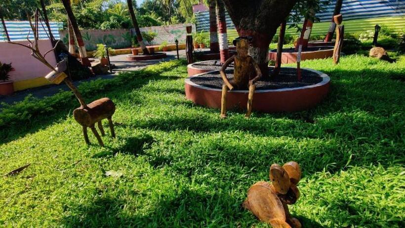 渡假胜地 Happy Holiday Alibaug