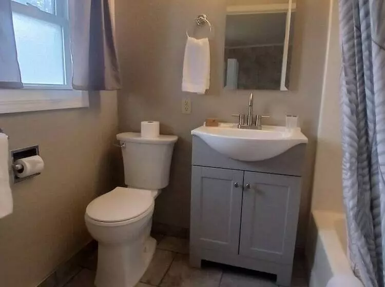 ホテル Silver Lakes Inn