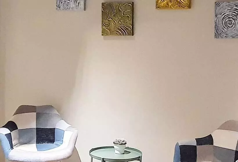 هتل St Signature Jalan Besar