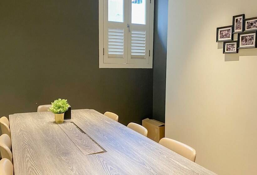 هتل St Signature Jalan Besar