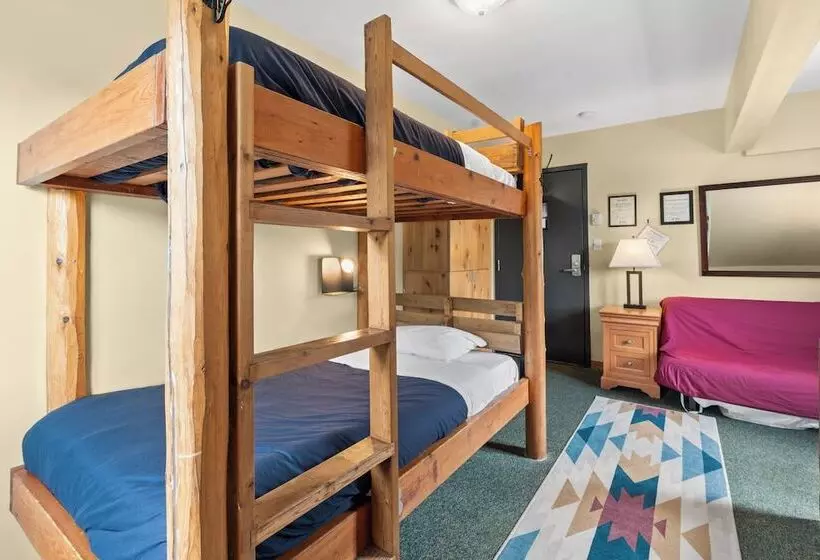 Retkeilymaja Squamish Adventure Inn