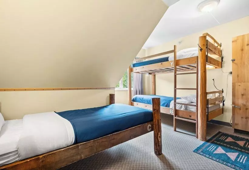 Retkeilymaja Squamish Adventure Inn