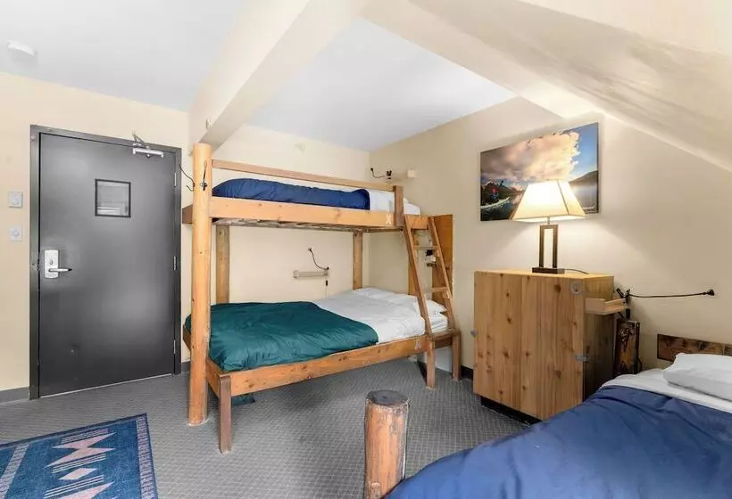 Retkeilymaja Squamish Adventure Inn