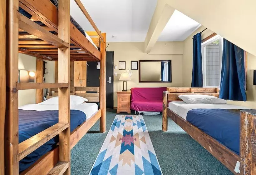 Retkeilymaja Squamish Adventure Inn