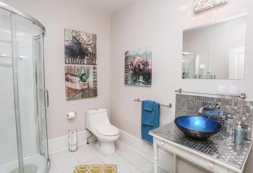 צימר Danby House