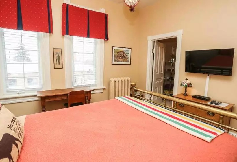 Aamiaismajoitus (B&B) Danby House