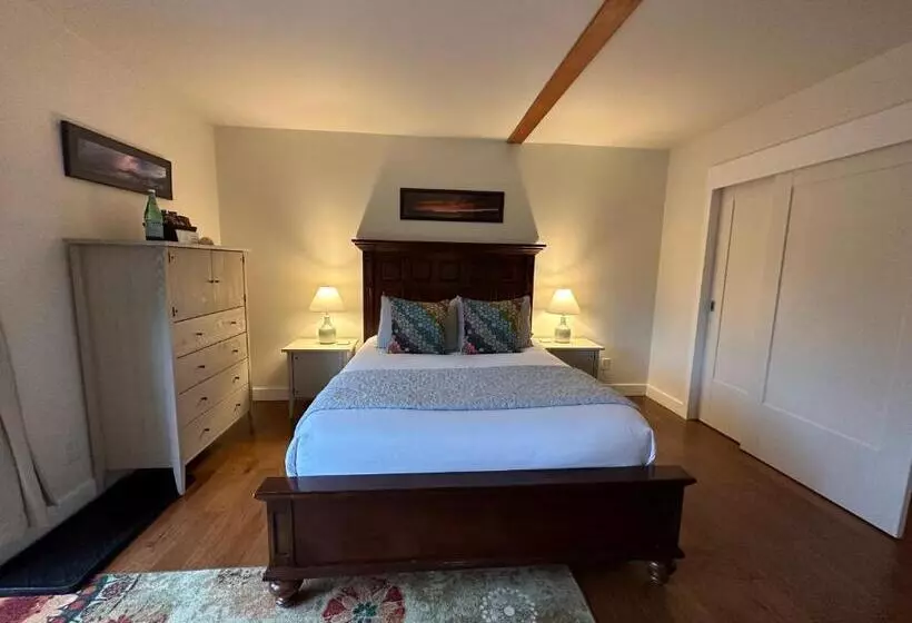 Aamiaismajoitus (B&B) Liahona Guest House