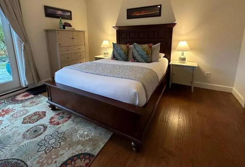 Aamiaismajoitus (B&B) Liahona Guest House