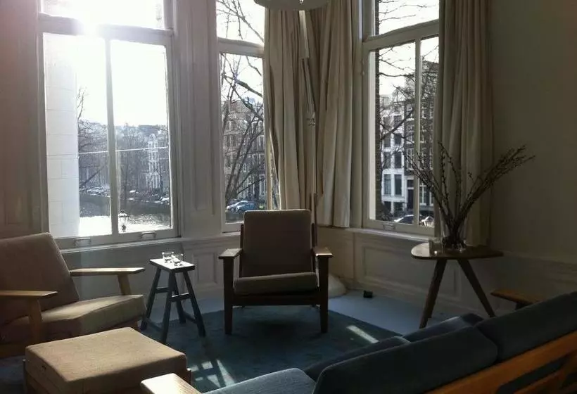تختخواب و صبحانه Miauw Suites, Canal View City Centre