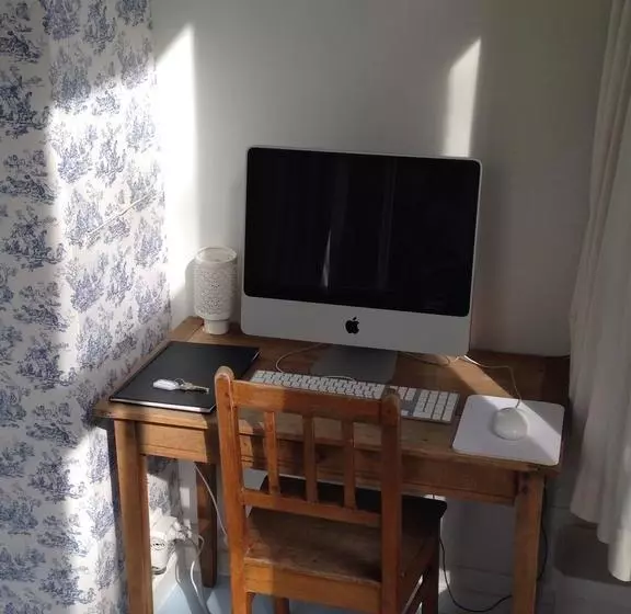 تختخواب و صبحانه Miauw Suites, Canal View City Centre