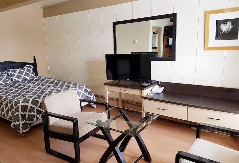 Caravan Motel