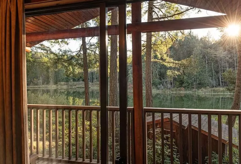 Cusheon Lake Resort