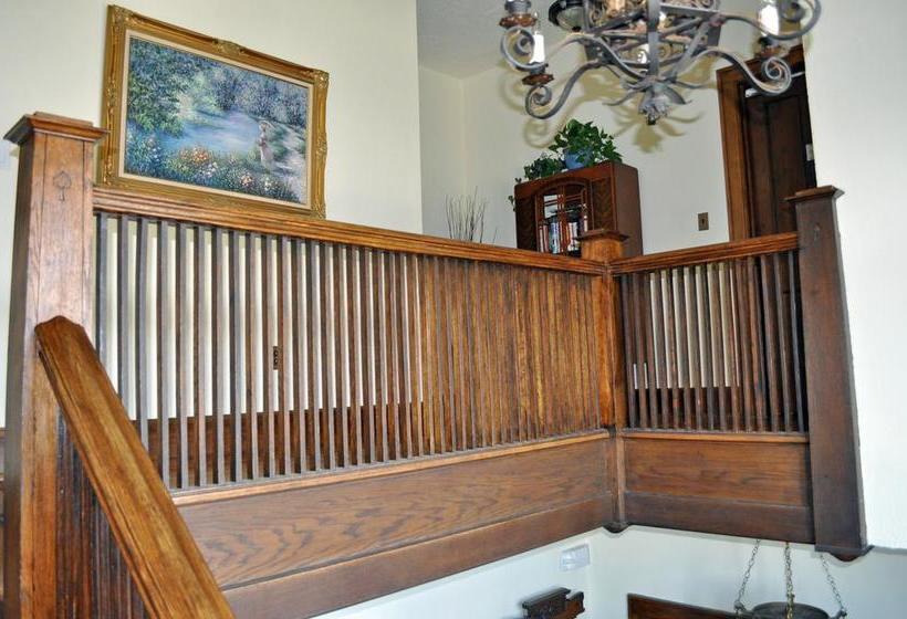 Greystone Manor Bed And Breakfast