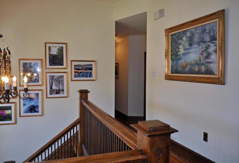 Greystone Manor Bed And Breakfast