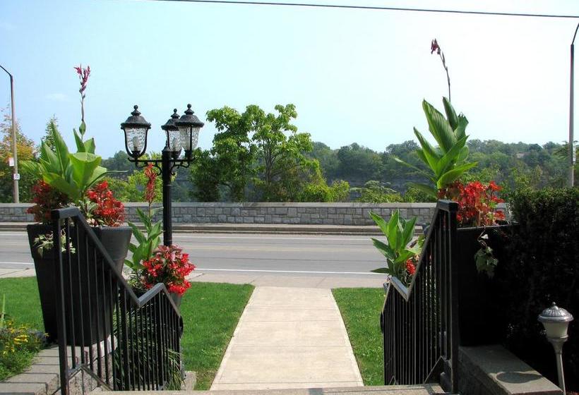 Greystone Manor Bed And Breakfast