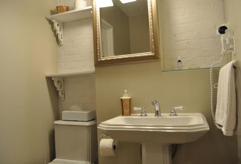 Greystone Manor Bed And Breakfast