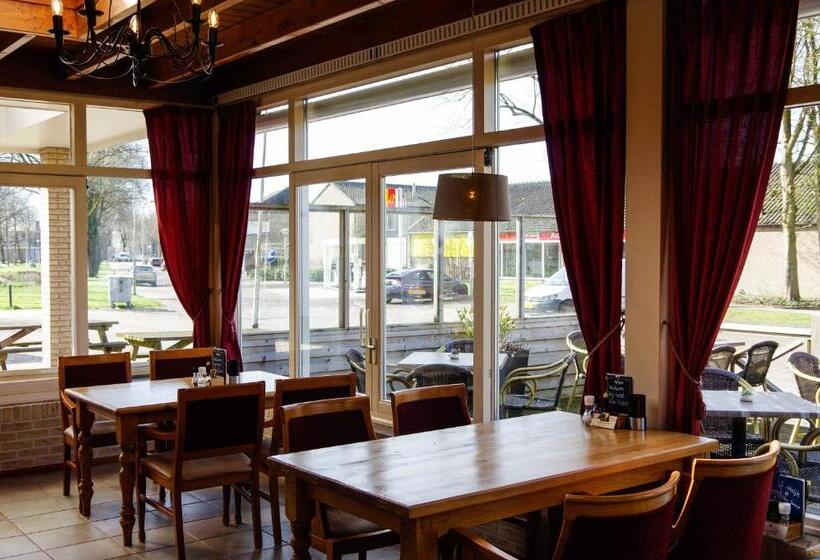 ホテル And Restaurant Van Saaze
