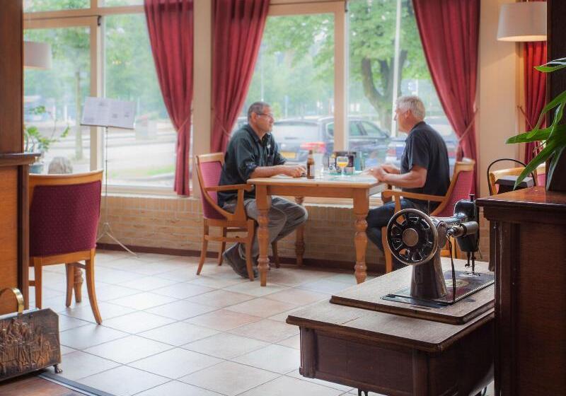 ホテル And Restaurant Van Saaze