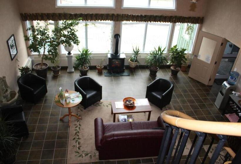 Cedar Meadows Resort & Spa, Ascend Hotel Collection