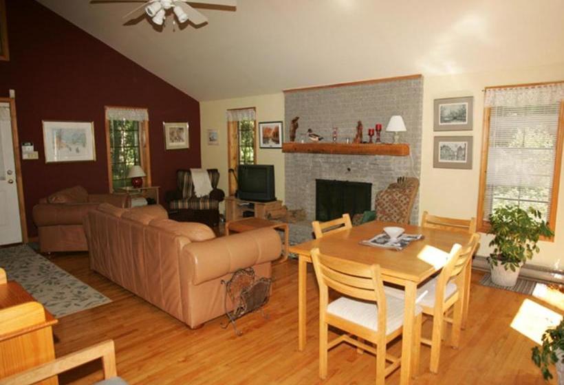 Chalet Au Bord De L Eau Le Nymphéa