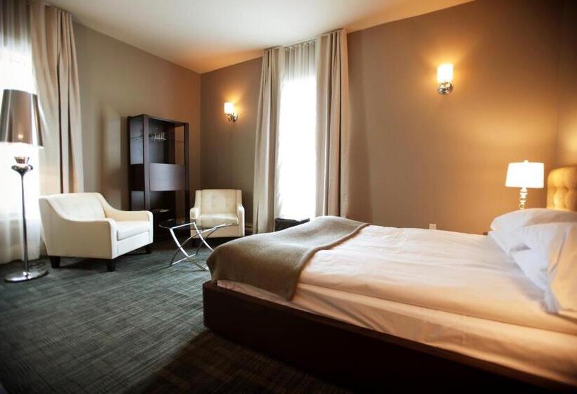 فندق Le Pleasant Hôtel & Café