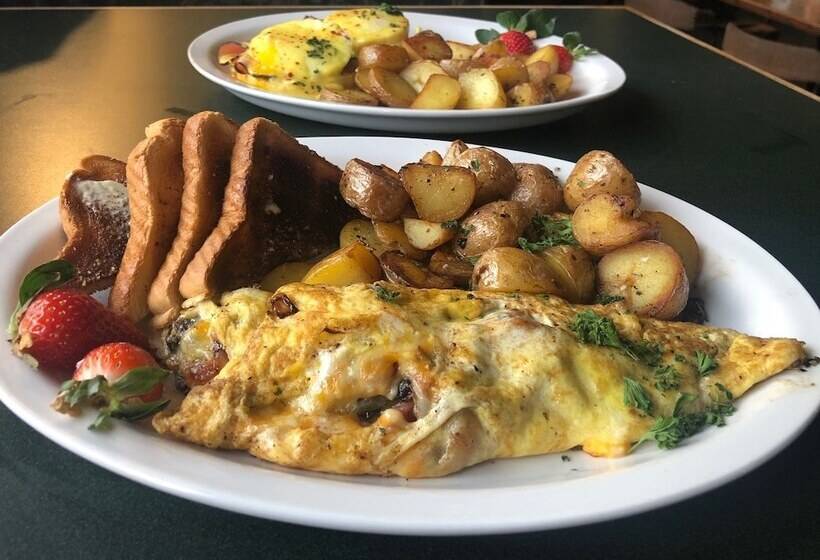 מוטל Northwood Plaza