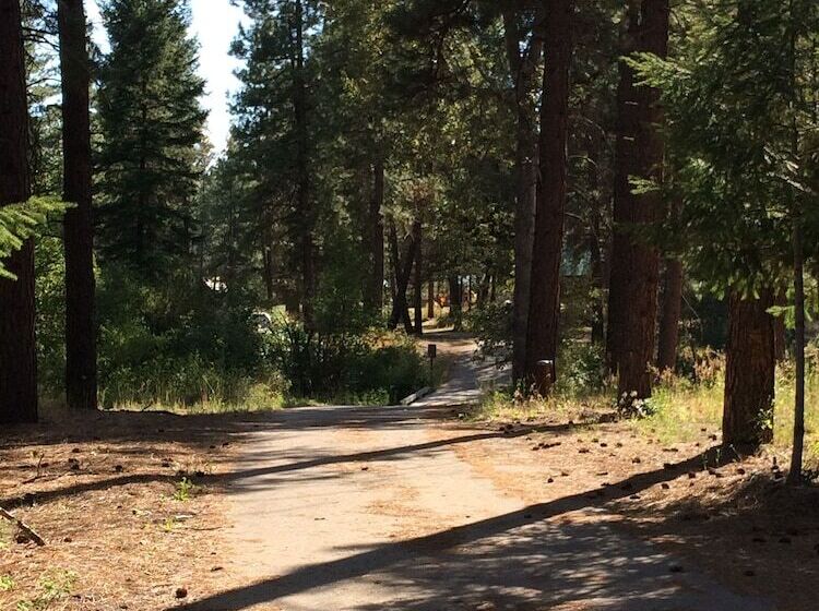 Rainbow Lake Castle Resort