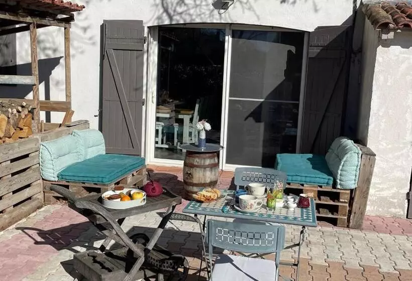 Aamiaismajoitus (B&B) Arles Campagne Location La Campagn Arles