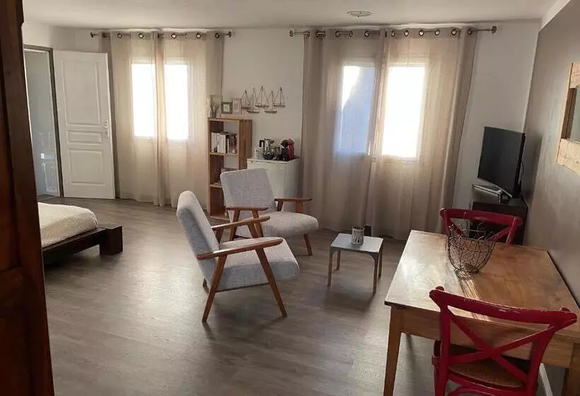 Aamiaismajoitus (B&B) Arles Campagne Location La Campagn Arles