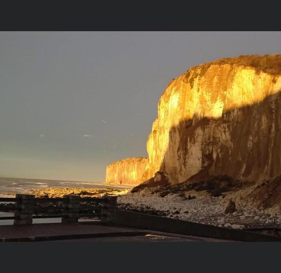تختخواب و صبحانه La Campagne à La Mer Proche D Etretat
