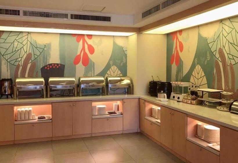 Hanting Hotel Jilin Jiangbei Park