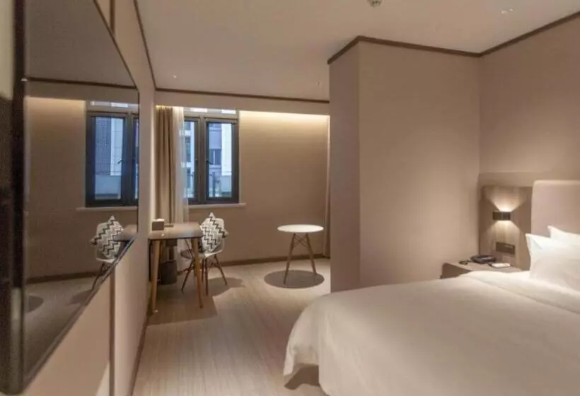 Hanting Hotel Kaifeng North Railway Station