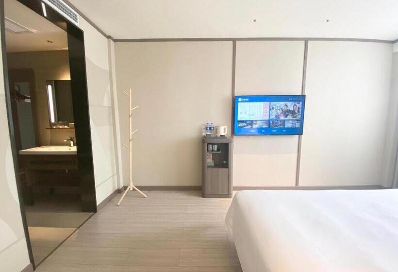 Hanting Hotel Suining Post Building