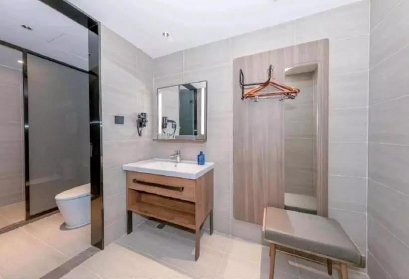 Hanting Hotel Suining Post Building