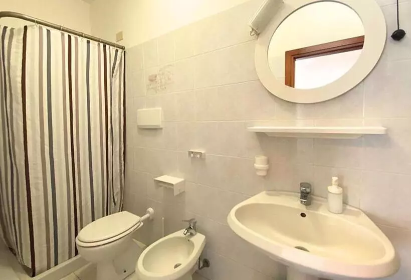 Hotelli Lorenza B&b E Mini Suite