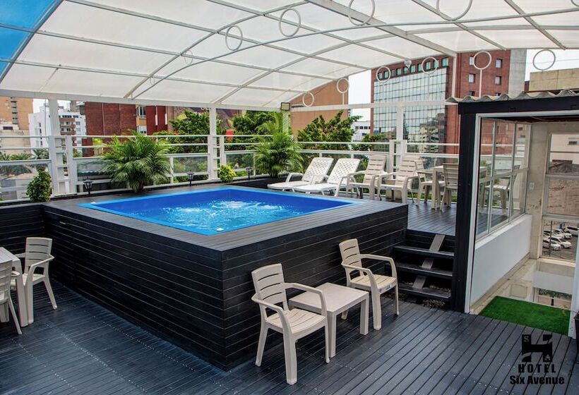 בית מלון כפרי Six Avenue