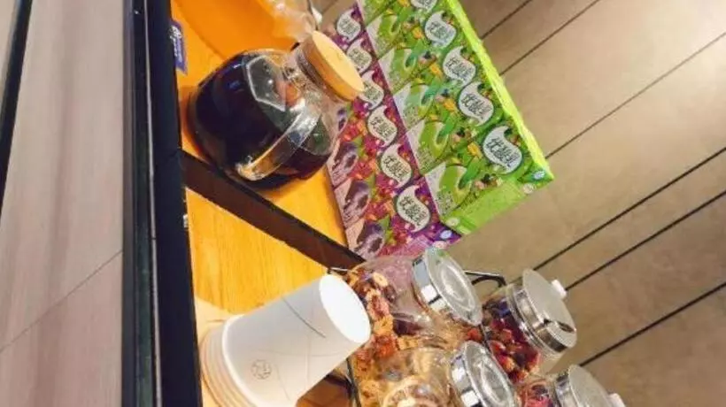 Starway Hotel Jinzhong Yunhua West Street