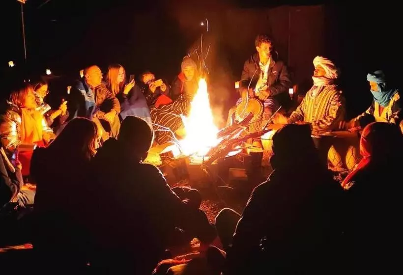 Retkeilymaja Mirdane Camp