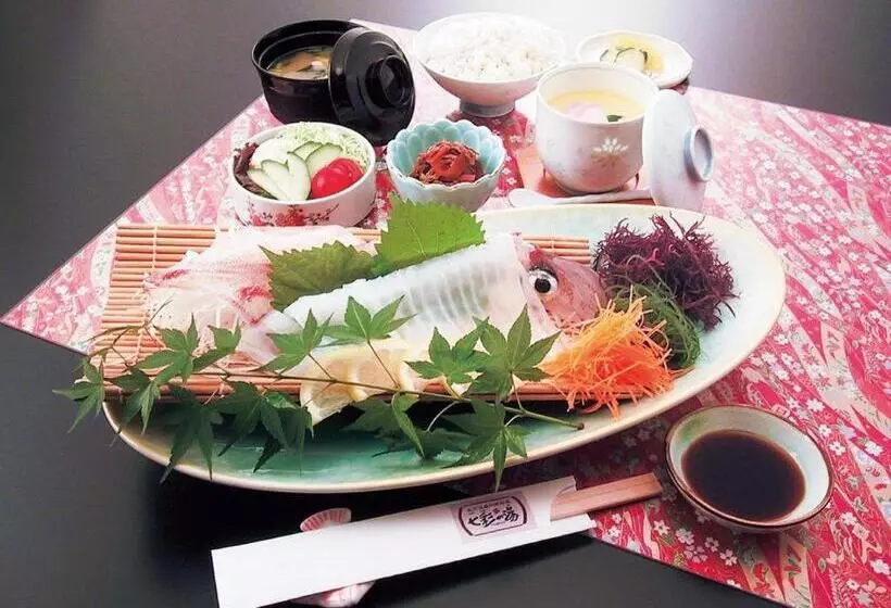 ホテル Nanaironoyu