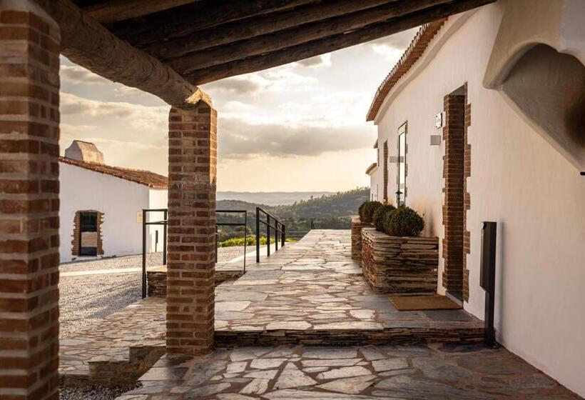 Kır Oteli Land of Alandroal