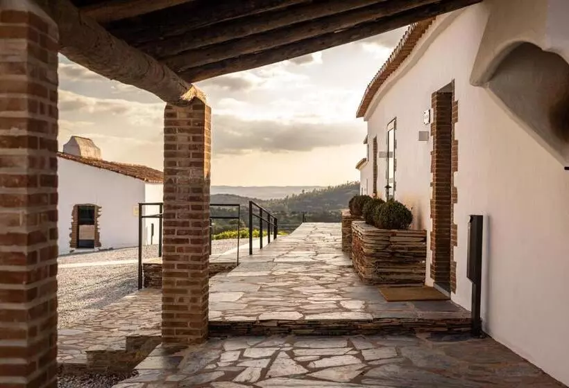 田舎風ホテル Land of Alandroal